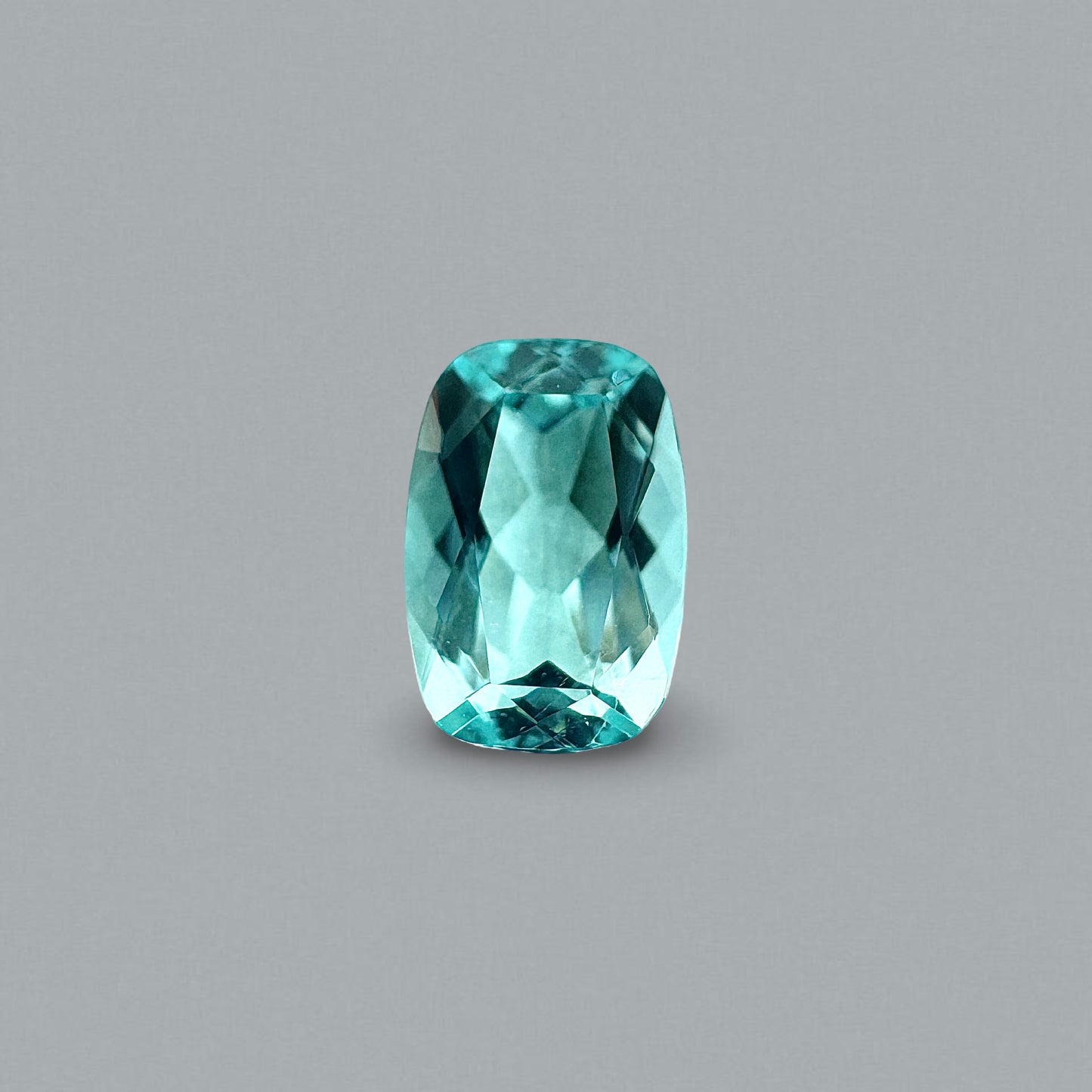 [NGI] 0.62 CTS Paraiba Tourmaline (Mozambique)