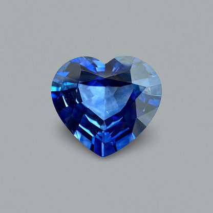 [NGI] 4.76 CTS Blue Sapphire (Sri Lanka)