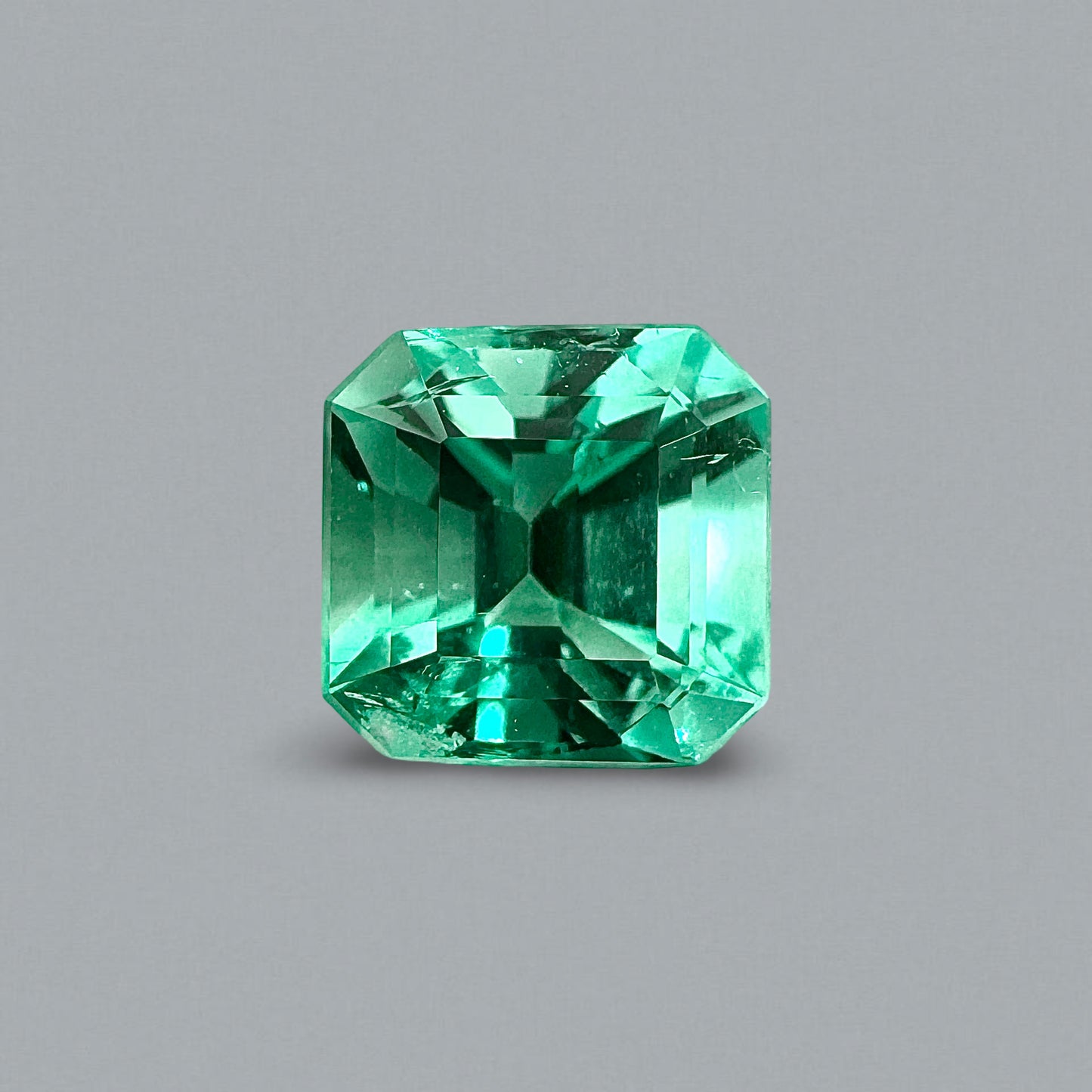 [GIA] 1.31 CTS No Oil Emerald (Colombia)