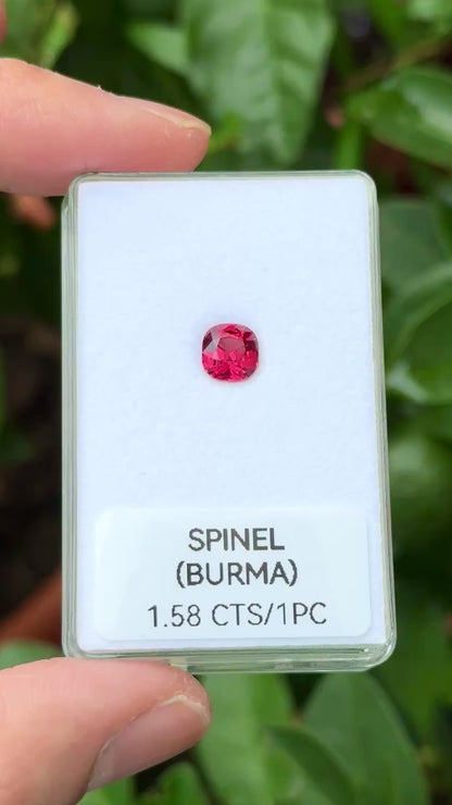 [NGI] 1.58 Cts Red Spinel (Burma)