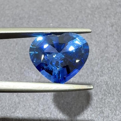 [NGI] 4.76 CTS Blue Sapphire (Sri Lanka)